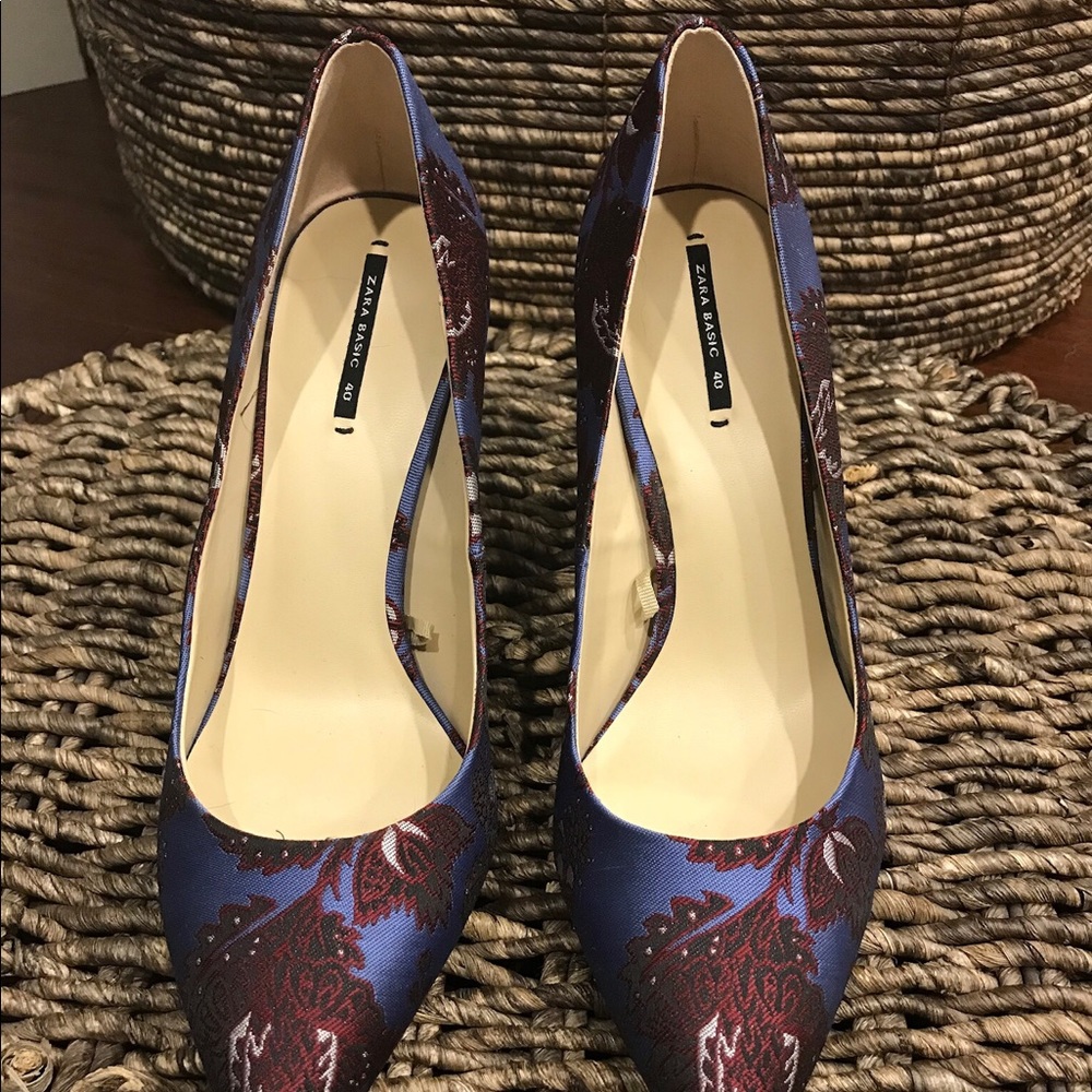 Zara blue floral high heels
